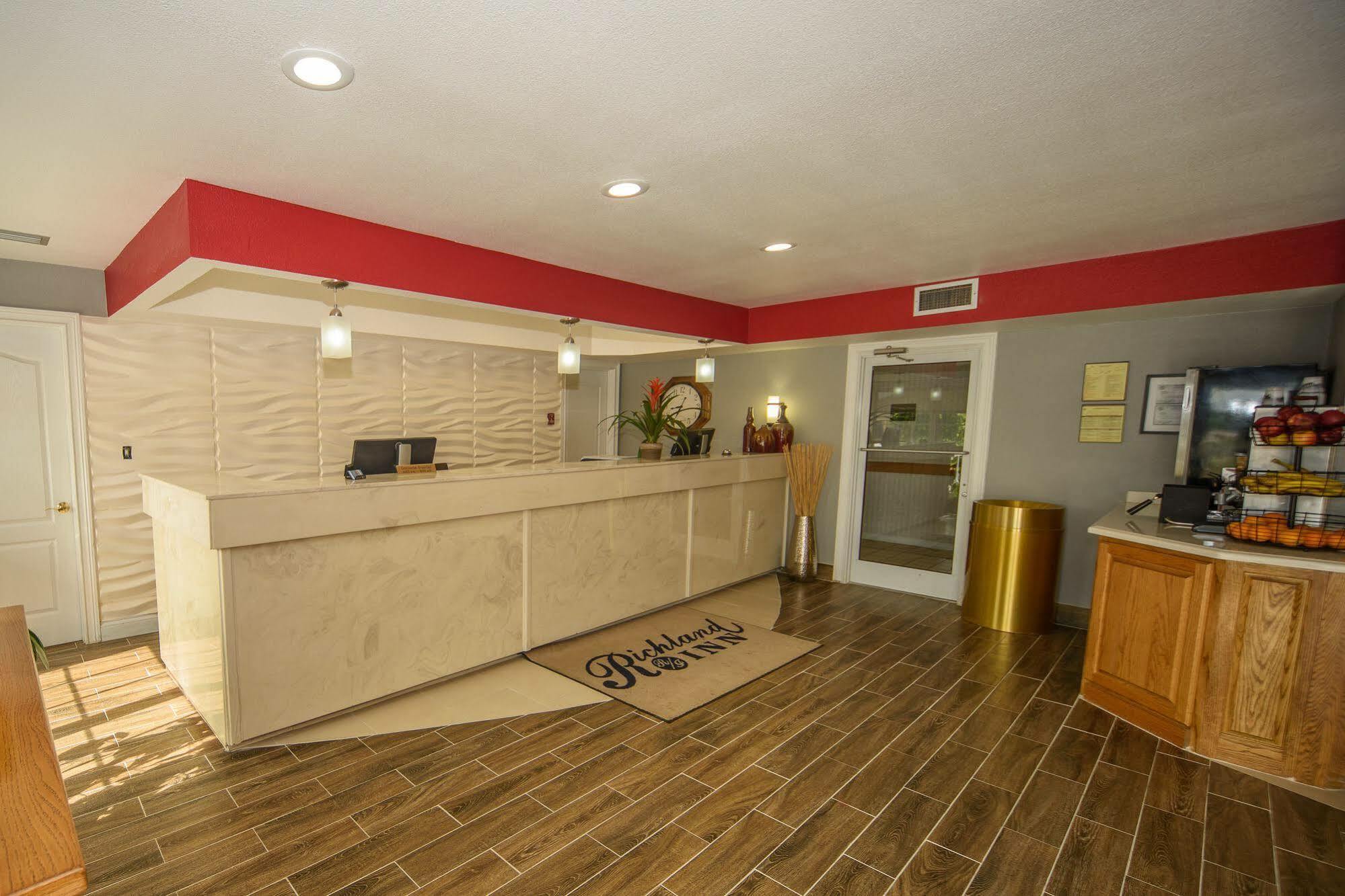 Richland Inn Lawrenceburg Exterior photo